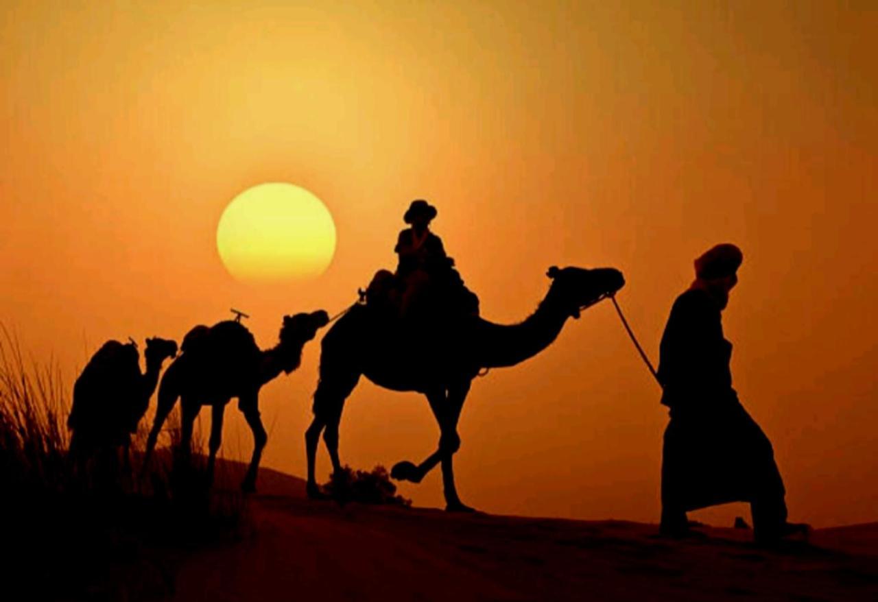 Desert Romantic Camp Мерзуга Экстерьер фото