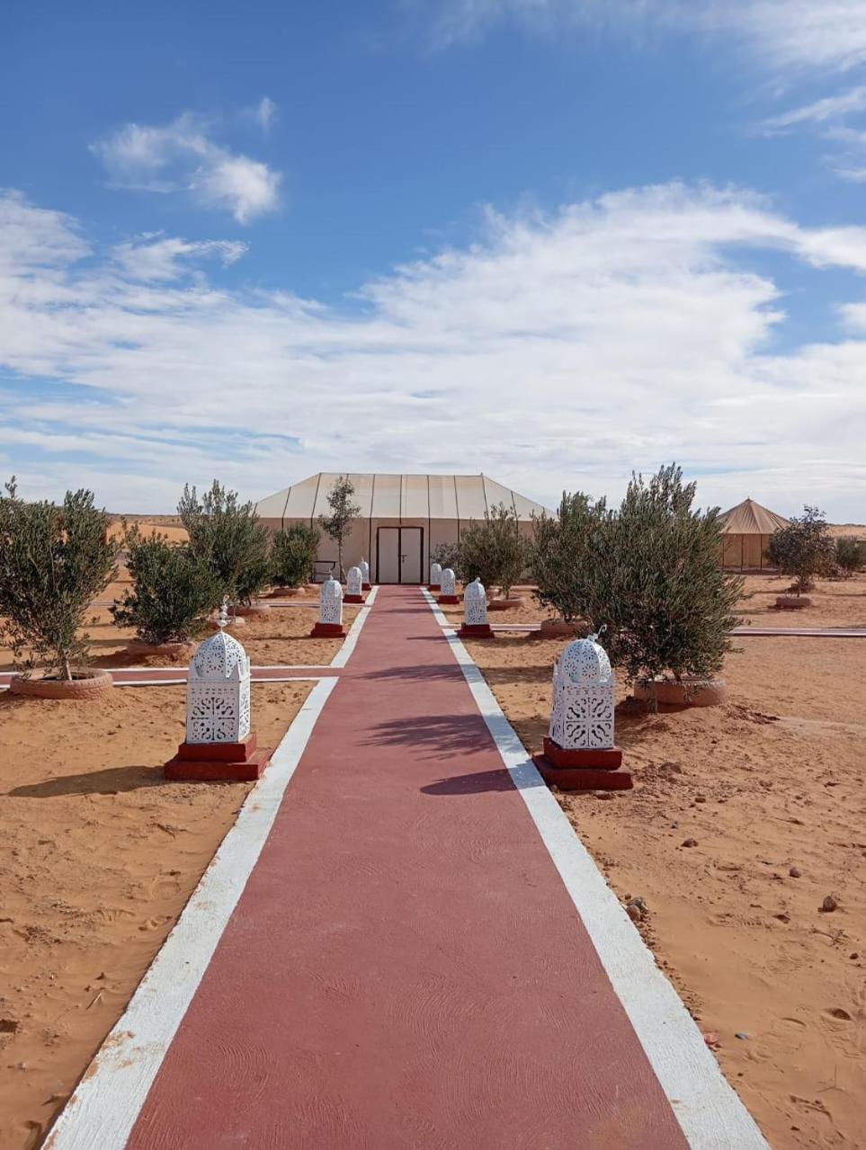 Desert Romantic Camp Мерзуга Экстерьер фото