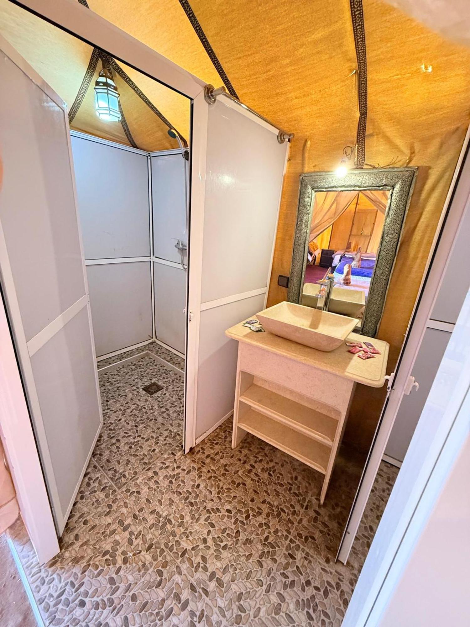 Desert Romantic Camp Мерзуга Экстерьер фото